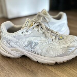 New Balance 725